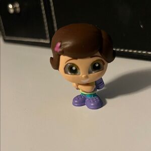 Disney doorables pixel perfect Bonnie